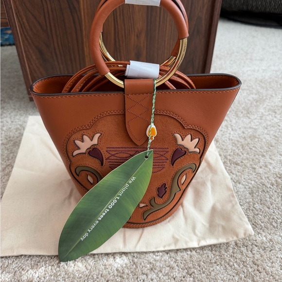 FARM Rio Brown Leather Tote with Embroidered Accents - Picture 5 of 7